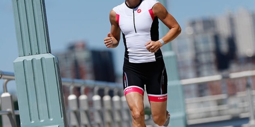 Tenue-velo-Castelli