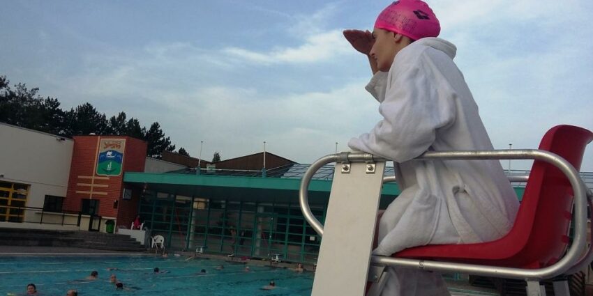 surveillant-natation